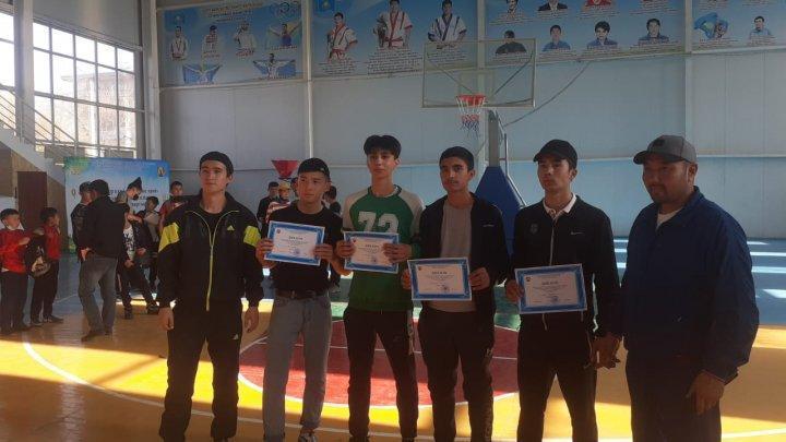 Қажымұқан Мұңайтбасұлының 150 жылдығына орай қол күрес спорт түрінен өткізілген аудандық жарысында оқушылардың жеткен жетістіктері.