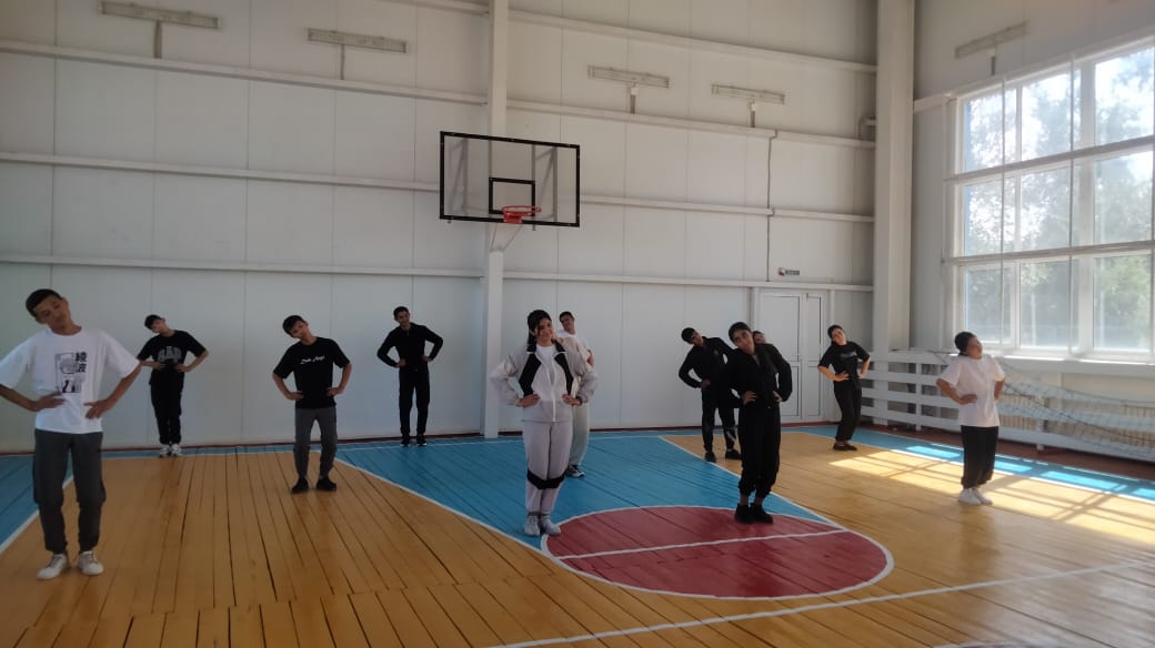 "Сергіту сәті" челленджі