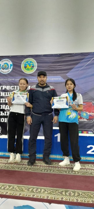 Жамбыл облысы чемпионатында  50 келі  салмақ дәрежесінде  IІІ орынды Мырзабек Мадина мен Жанмолда Ұлту иеленсе, 60 келі салмақ дәрежесінде I орынды  Елдосқызы Қарлығаш алды.